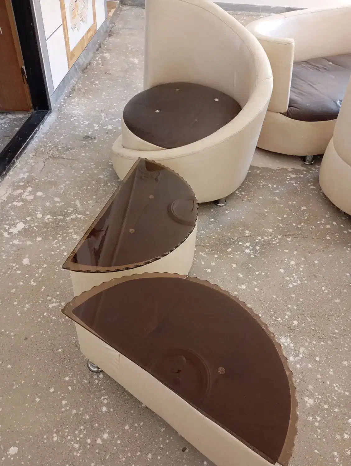 مبل|مبلمان خانگی و میز عسلی|سقز, |دیوار