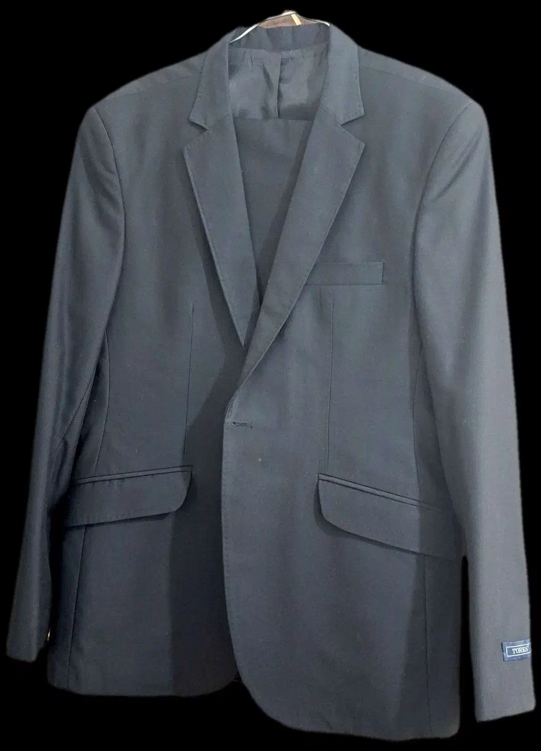 کت و شلوار و پیراهن|لباس|کاشان, کارگر|دیوار