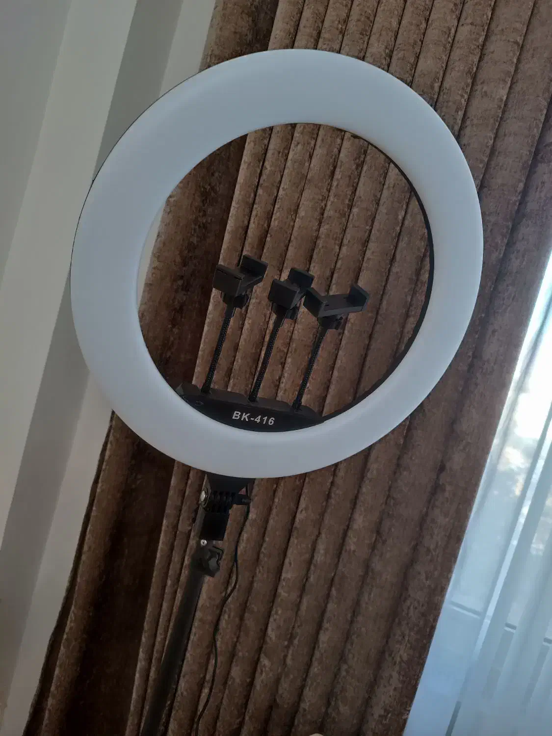 رینگ لایت برندHERO|دوربین عکاسی و فیلم‌برداری|نیشابور, هفده شهریور|دیوار