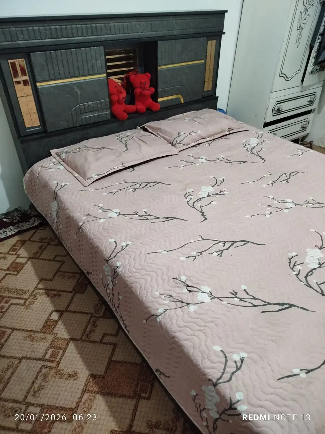 تخت خواب|تخت و سرویس خواب|زیرکوه, |دیوار