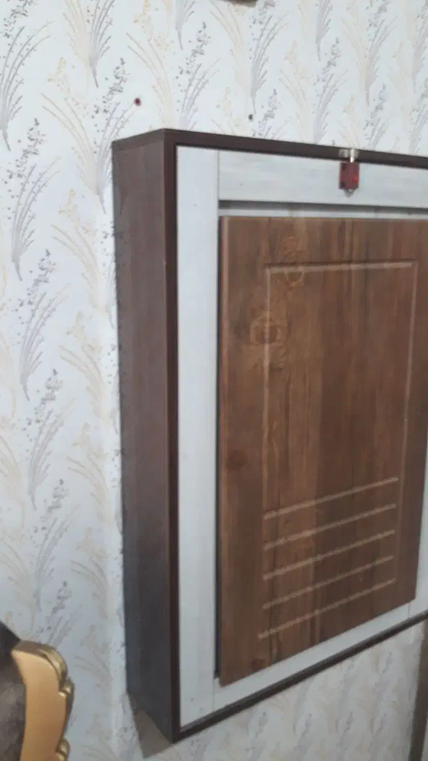 میز صندلی تحریرکودک|تخت و صندلی بچه|مشهد, کارمندان دوم|دیوار