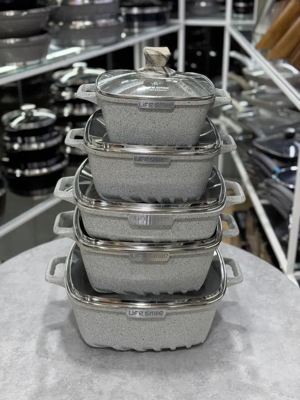 سرویس قابلمه ۱۰پارچه مربعی گرانیتی|ظروف پختوپز|بانه, |دیوار