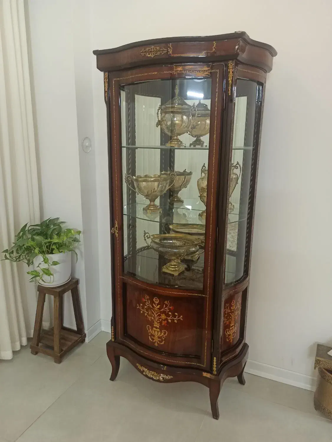 اینه کنسول  و گنجه معرق کاری براق|بوفه، ویترین، کنسول|مشهد, ایثارگران|دیوار