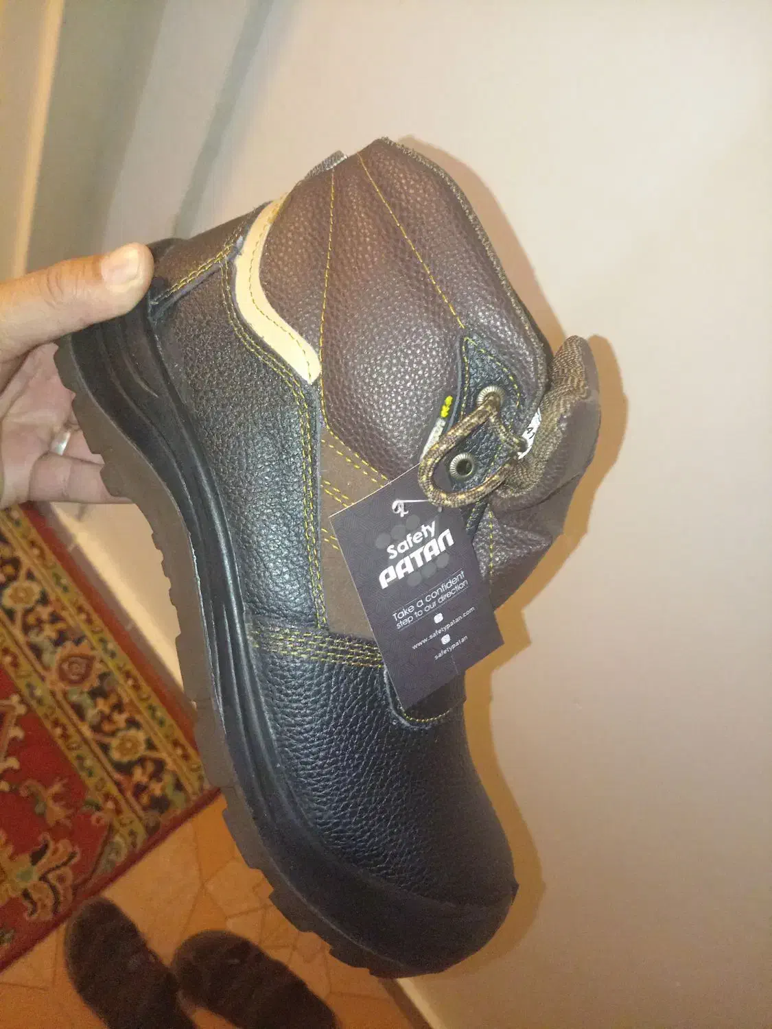 پوتین ایمنی|کیف، کفش، کمربند|ورزقان, |دیوار