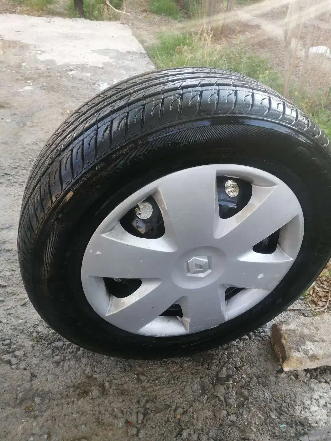 رینگ و لاستیک|قطعات یدکی و لوازم جانبی|نجفآباد, جلال آباد|دیوار