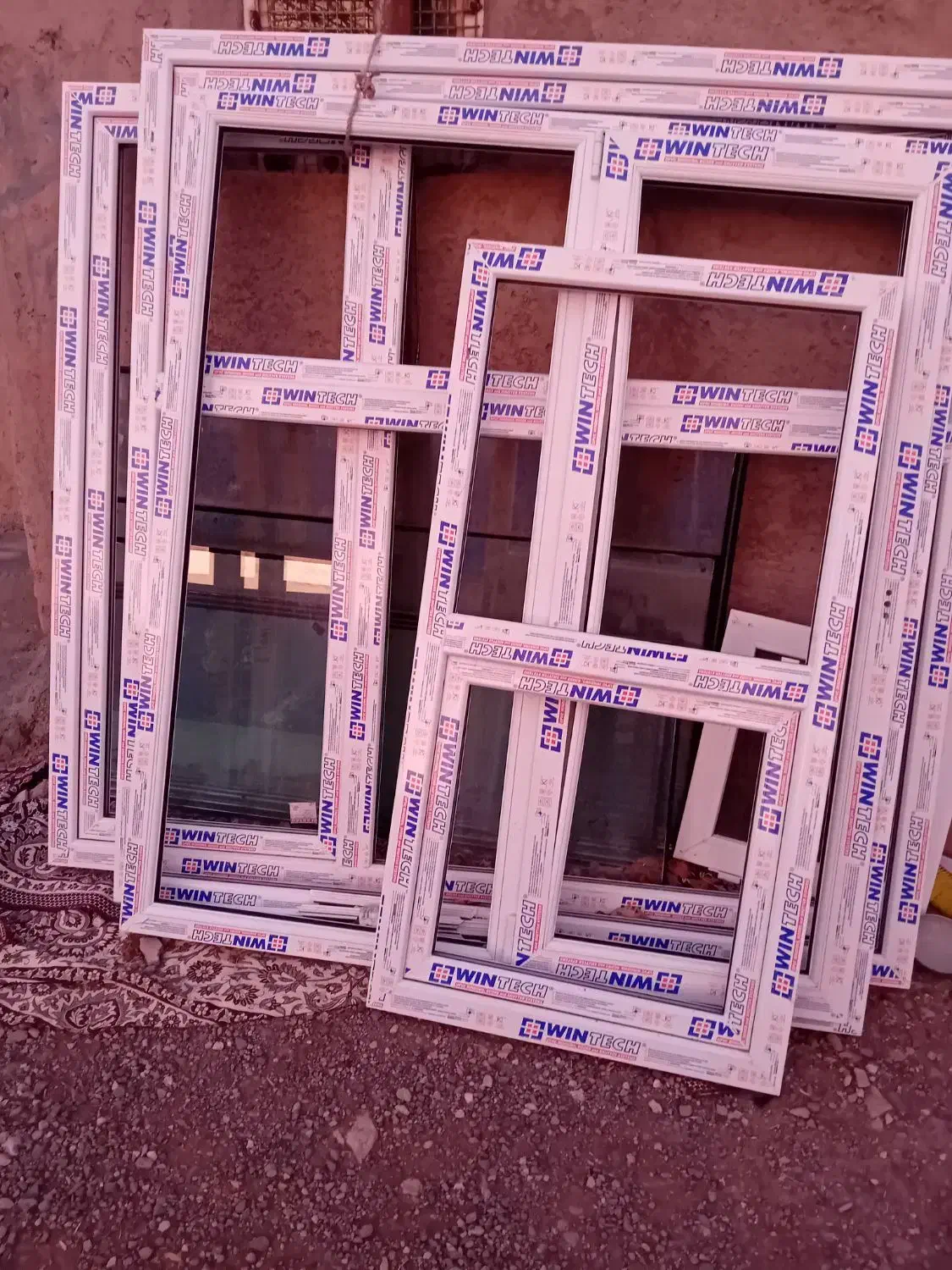 پنجره دوجداره|مصالح و تجهیزات ساختمان|اقبالیه, |دیوار