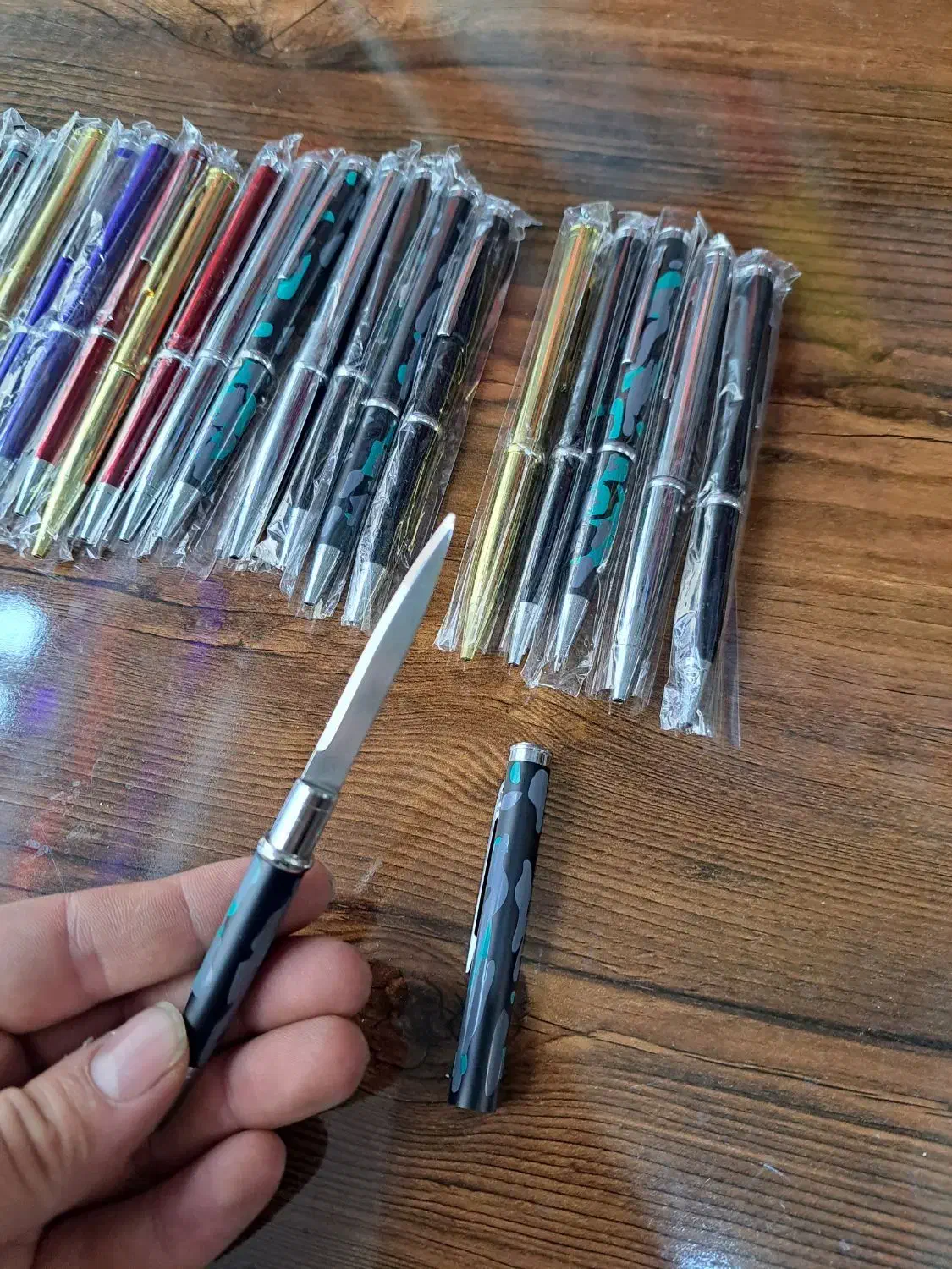 چاقو کوهنوردی دسته فلزی پر کاربرد|کوهنوردی و کمپینگ|تبریز, |دیوار