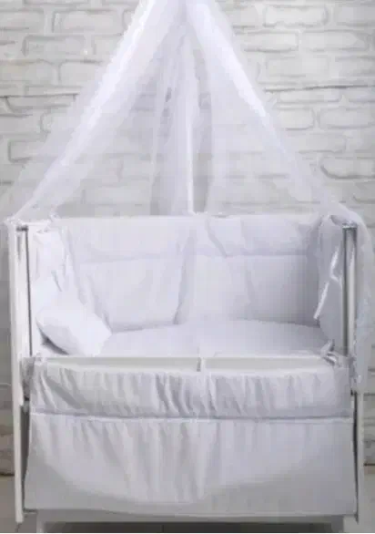 گهواره نوزادی کاملا سالم|تخت و صندلی بچه|نسیمشهر, |دیوار