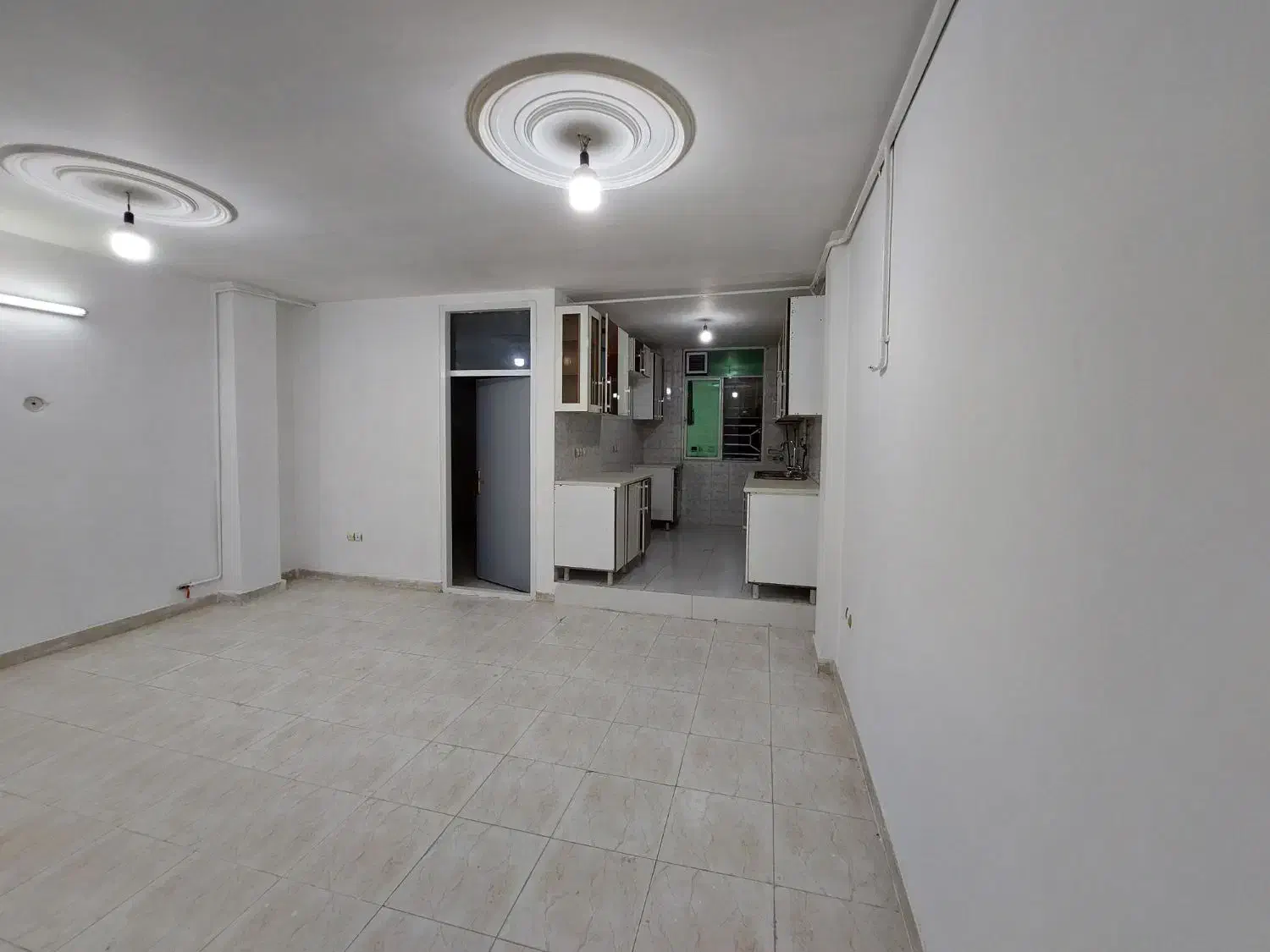 واحد ۵۰متری بنیاد|اجارهٔ آپارتمان|آبیک, |دیوار