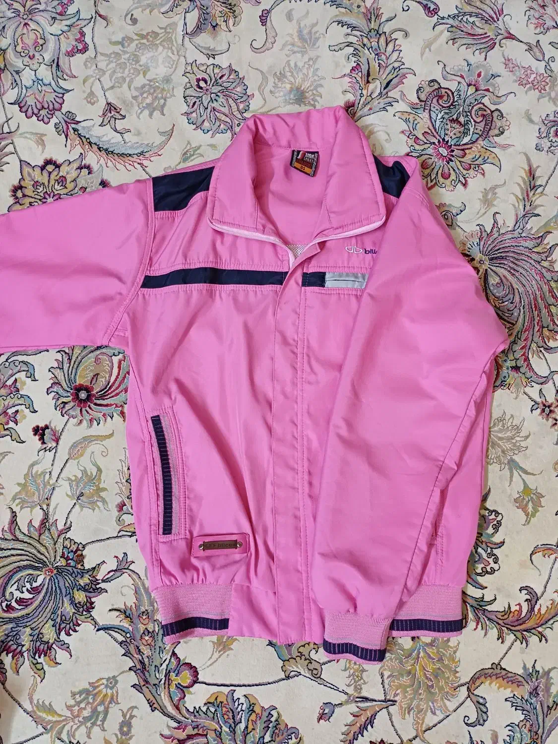 لباس ورزشی دخترونه در حد نو|ورزش‌های زمستانی|کرج, حصارک بالا|دیوار