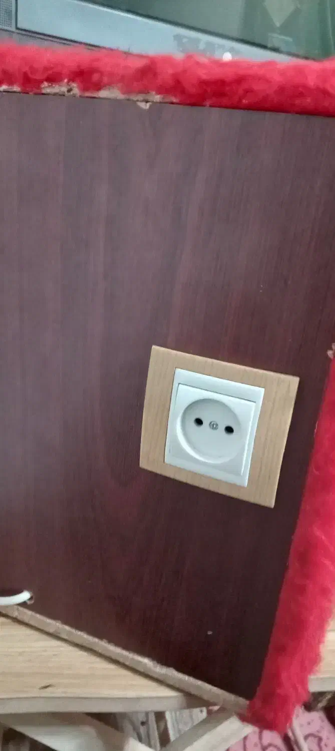 اسپیکر ساخته شده از ظبت و باند خودرو|سیستم صوتی خانگی|زرند, |دیوار