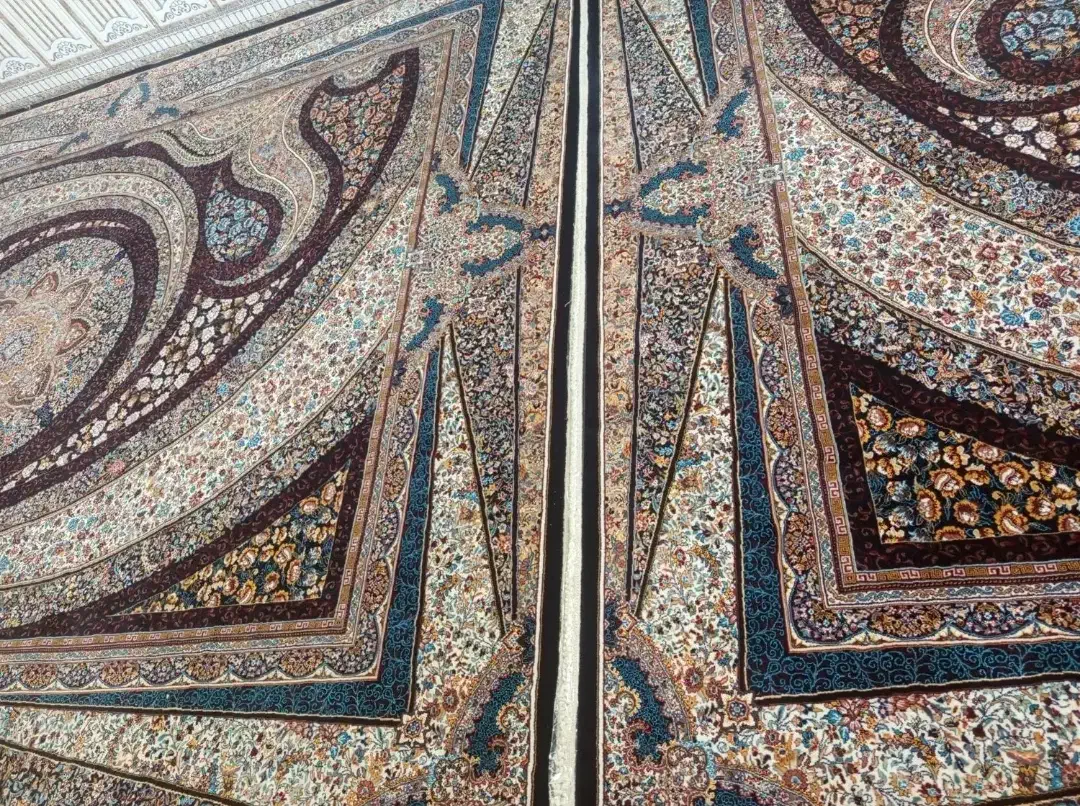 ۲ تخته فرش ۱۰۰۰شانه تراکم ۳۰۰۰ واقعی|فرش|خرم‌آباد, |دیوار