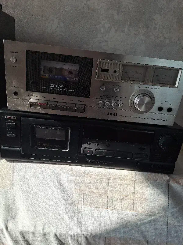 ۲ دستگاه دک آکایی و آیووا جهت فروش|سیستم صوتی خانگی|تهران, ائمه اطهار|دیوار