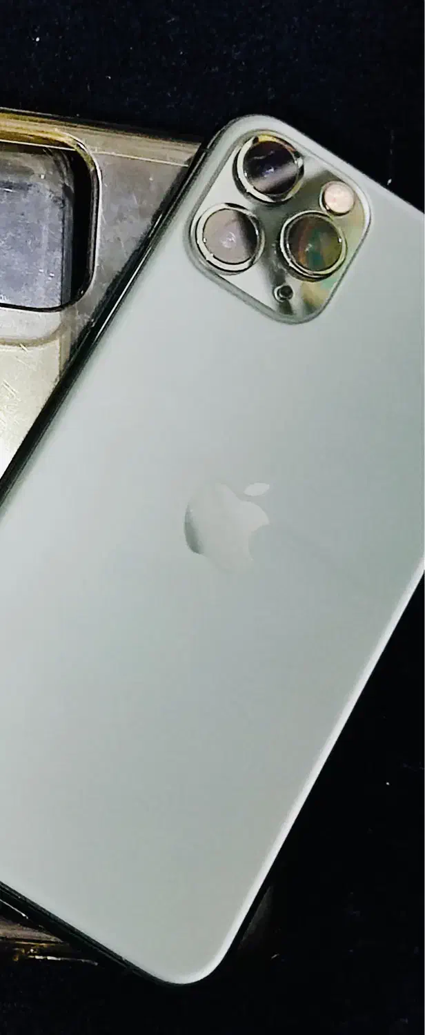 آیفون 11 پرو تمیز|موبایل|بوشهر, |دیوار