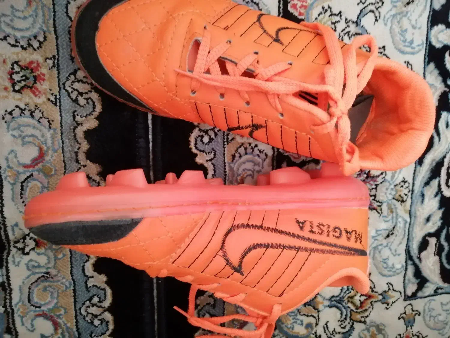 کفش چمن سایز 35|کفش و لباس بچه|سبزوار, امیریه|دیوار