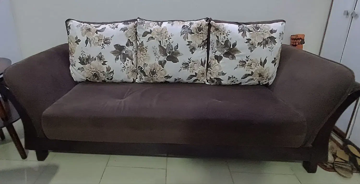 مبلمان|مبلمان خانگی و میز عسلی|اشتهارد, |دیوار