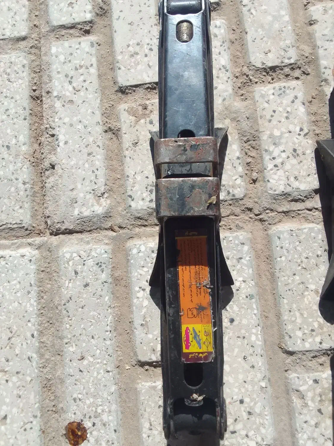 مقداری آچار  و انبر دست پیچ کوشتی|ابزارآلات|قوچان, |دیوار