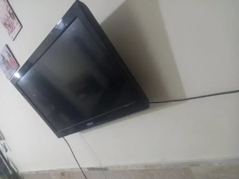 ال سی دی|تلویزیون و پروژکتور|قم, شهرک سازمان آب|دیوار