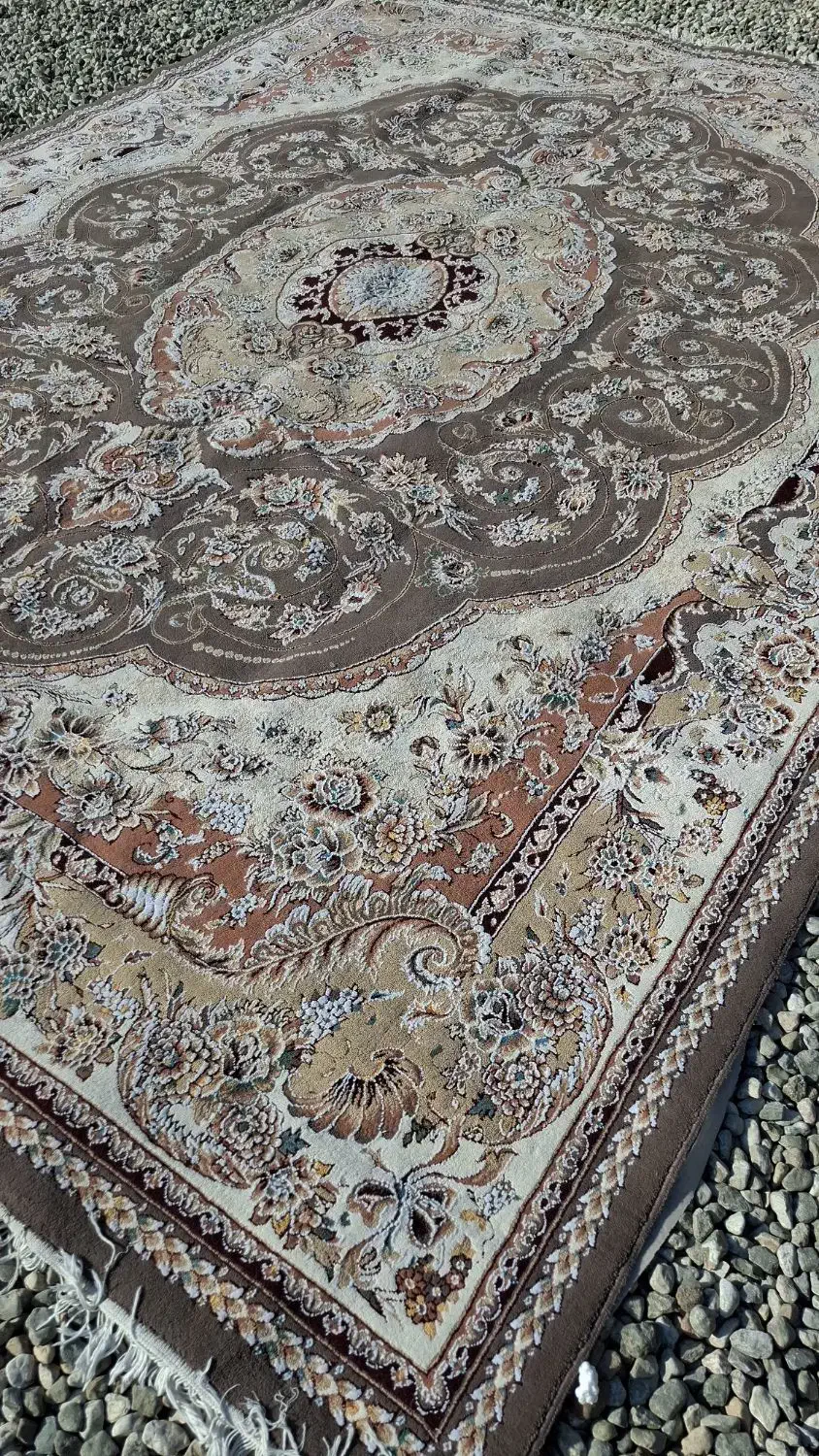 ۴تا فرش مشهدیک نقش تک نرخی|فرش|گنبد کاووس, |دیوار