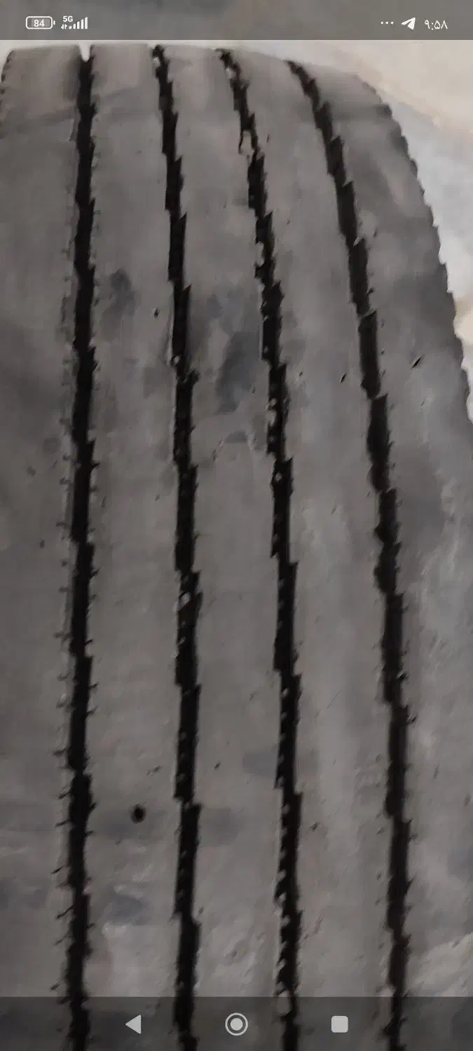 لاستیک مینی بوس نیسان کامیونت ۲۱۵.۷۵.۱۷.۵|قطعات یدکی و لوازم جانبی|مشکیندشت, |دیوار