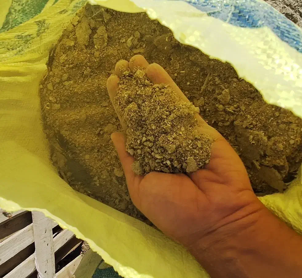 کود مرغی|خدمات باغبانی و درختکاری|پیر بکران, |دیوار