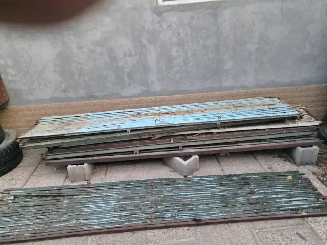 درب آهنی آکاردئونی|مصالح و تجهیزات ساختمان|شیراز, قلات|دیوار