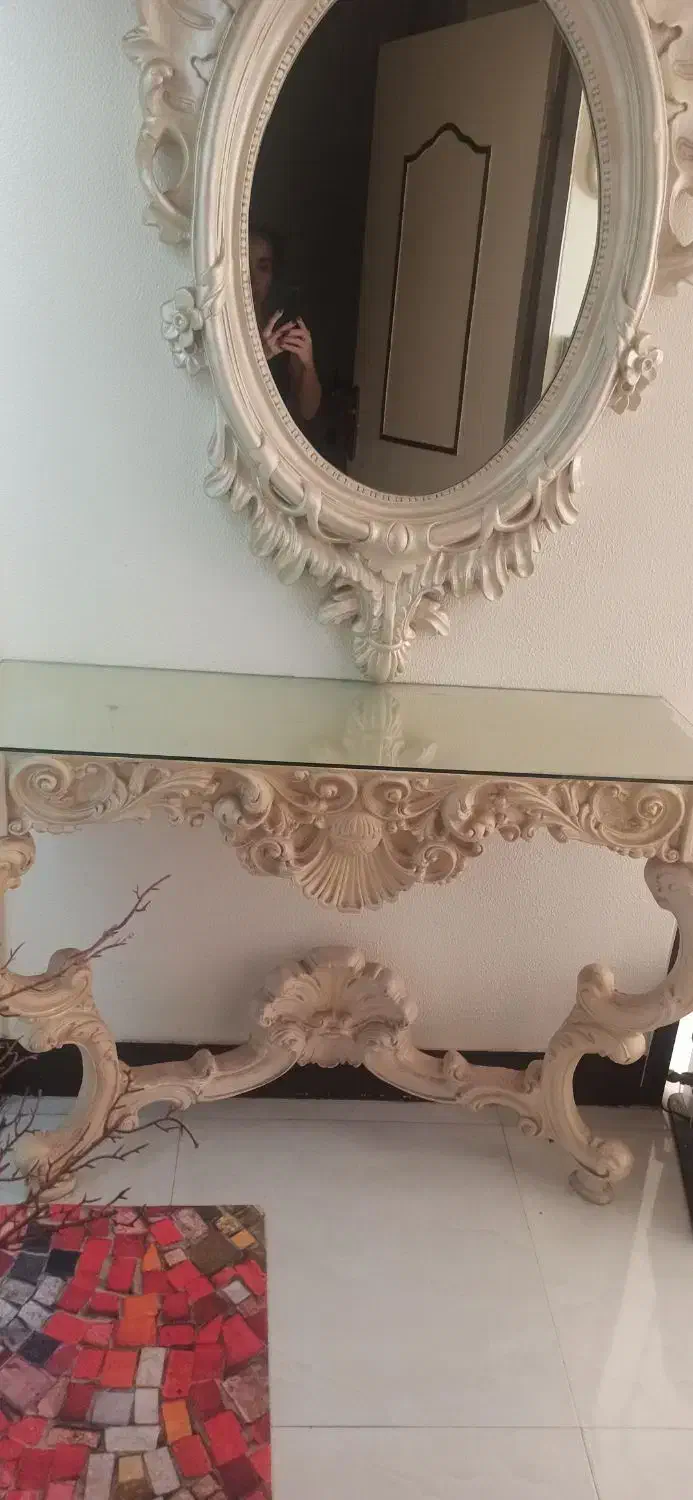 آینه و کنسول|بوفه، ویترین، کنسول|شاهین‌شهر, خانه کارگر|دیوار