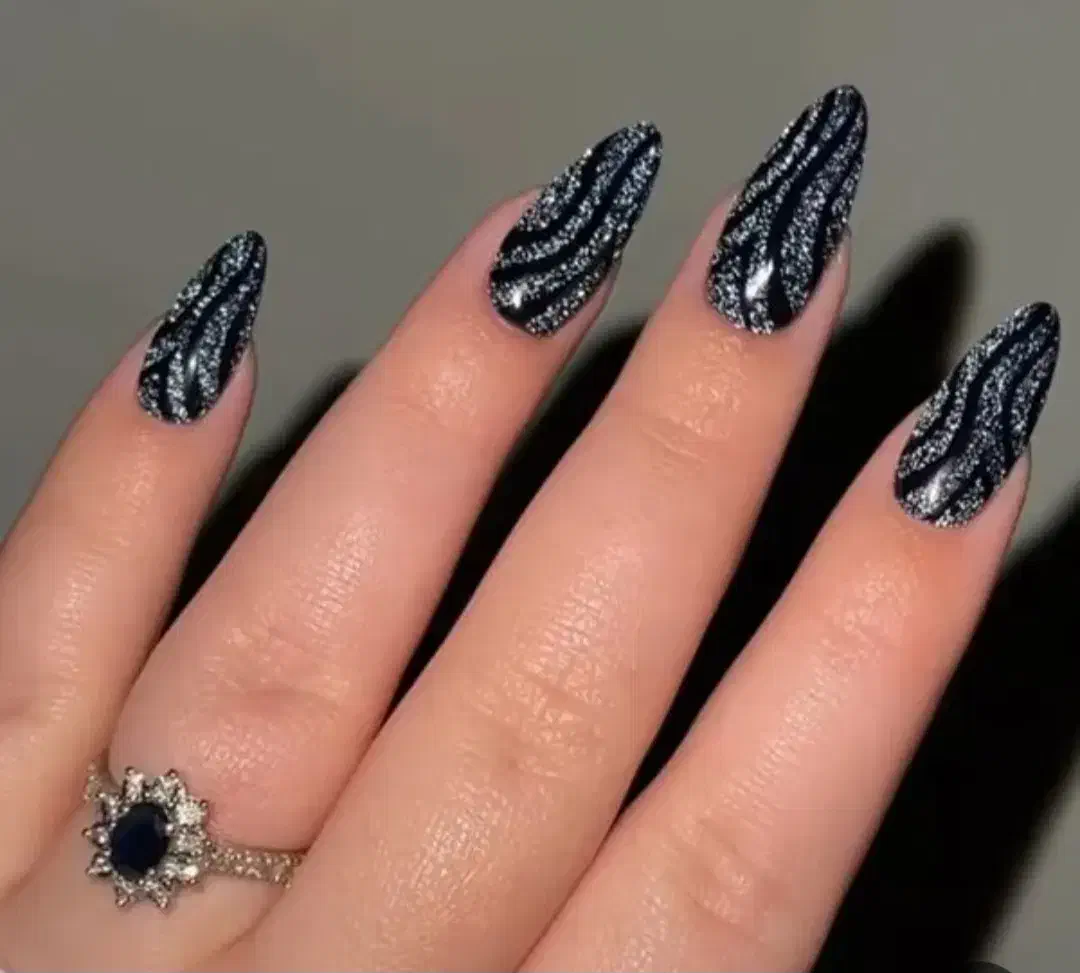 کاشت و ترمیم ناخن فقط ۲۹۹|خدمات آرایشگری و زیبایی|اندیشه, اندیشه فاز ۱|دیوار