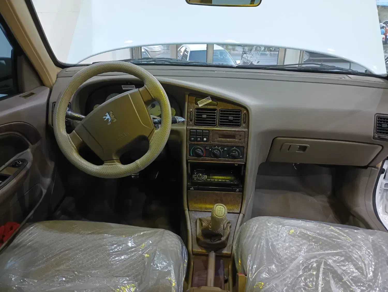 ۴۰۵ مدل ۹۰ اتاق ۴۰۴ خوش قیمت|خودرو سواری و وانت|بانه, |دیوار