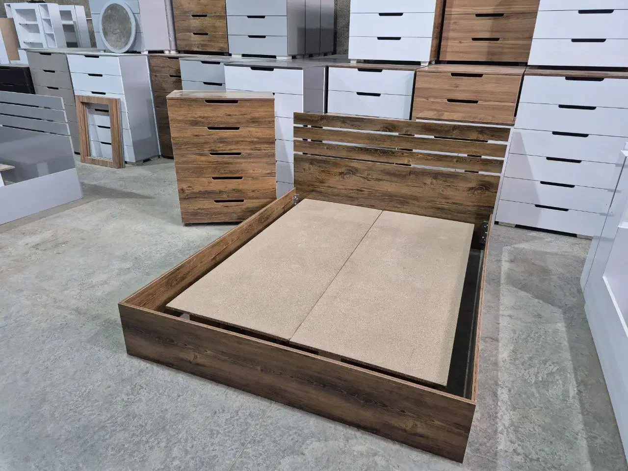 تخت ساده مدل نرده ای همراه با دراور کد2|تخت و سرویس خواب|مشهد, هفده شهریور|دیوار