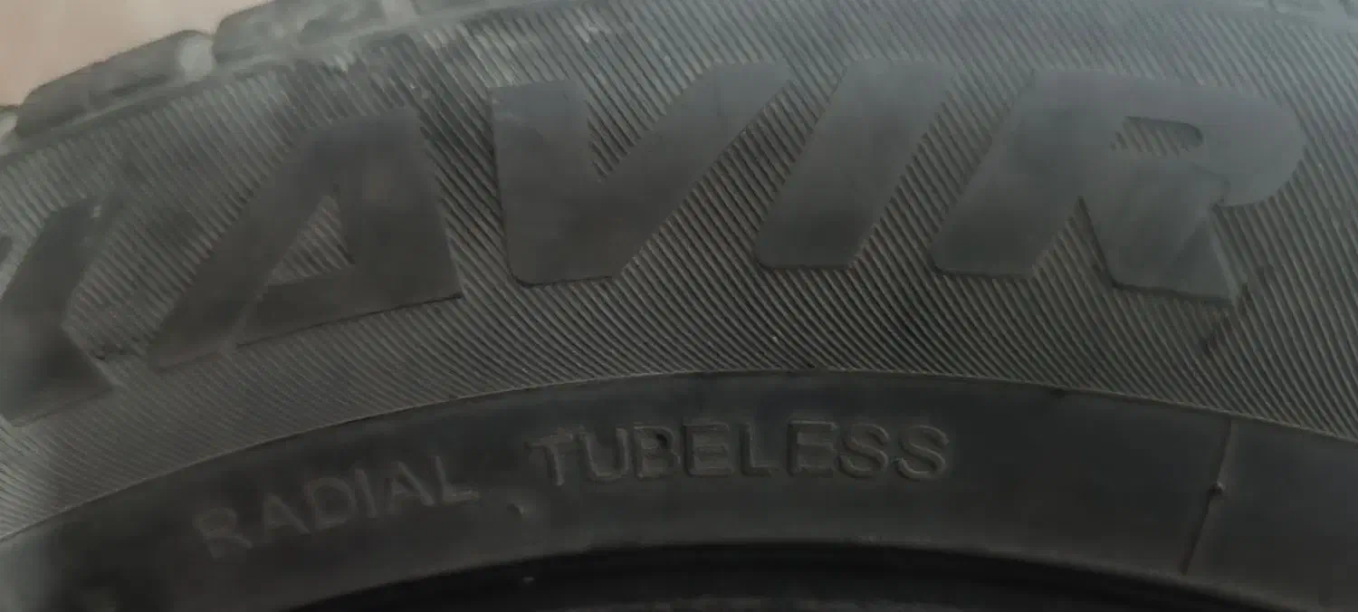 لاستیک دست دوم قیمت مناسب|قطعات یدکی و لوازم جانبی|زابل, |دیوار