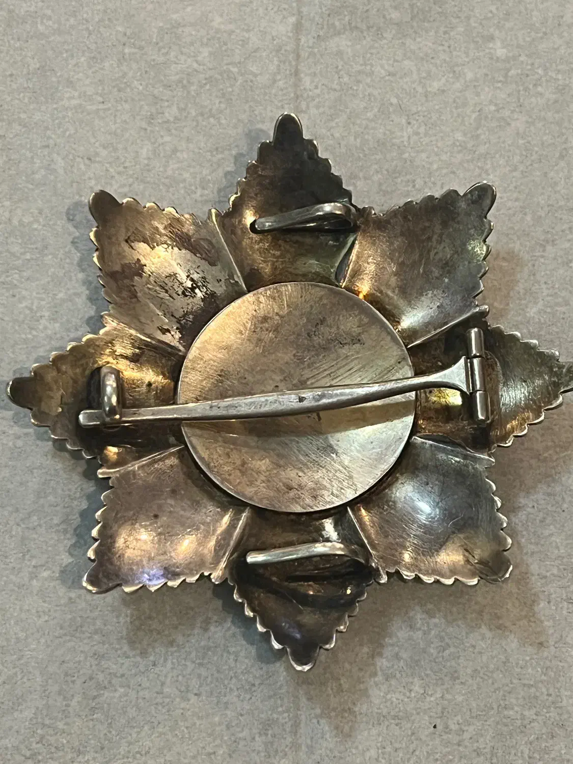 مدال بزرگ قدیمی سالم|کلکسیون اشیاء عتیقه|تهران, پونک|دیوار