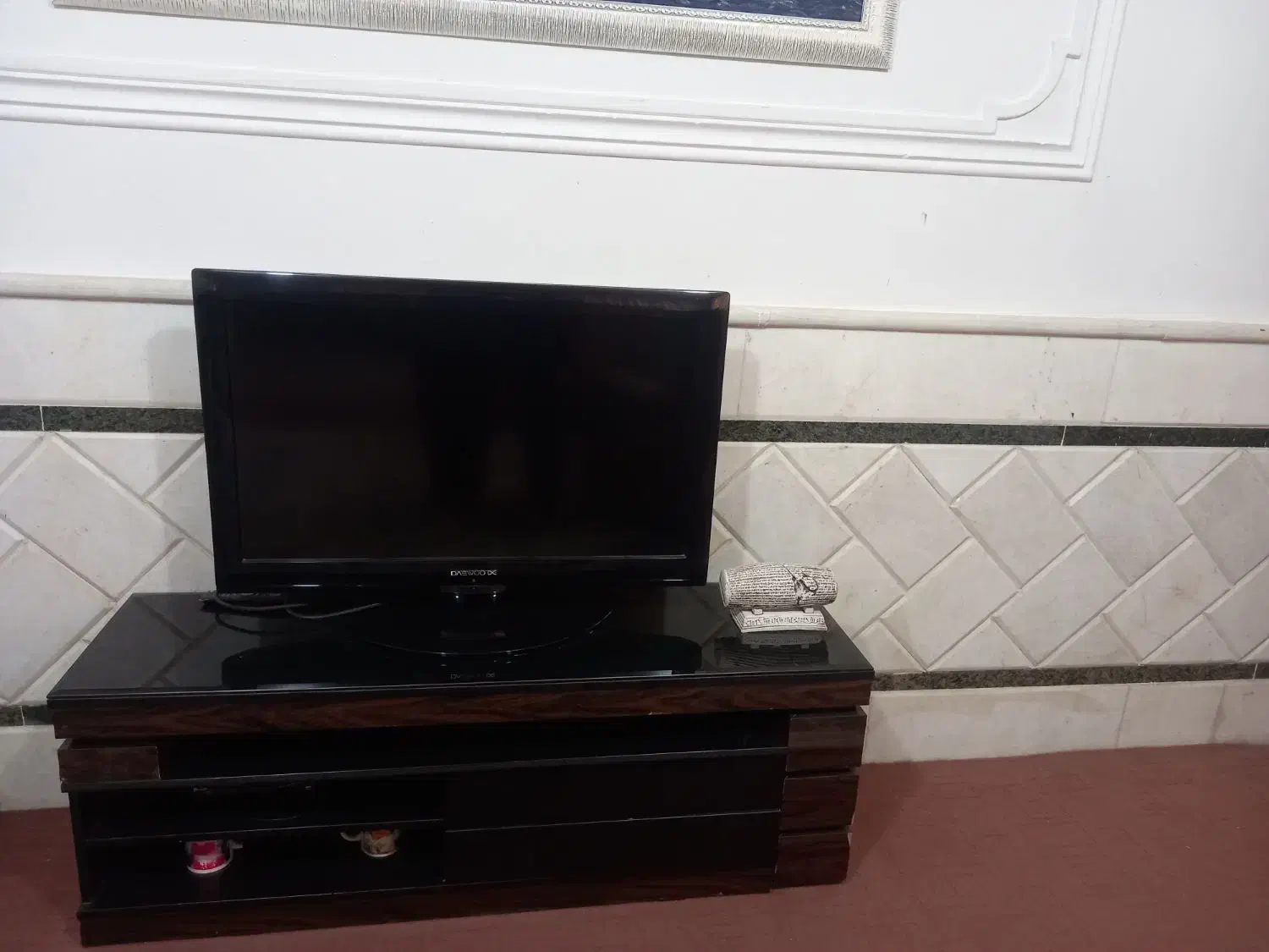 تلویزیون با میز|تلویزیون و پروژکتور|زابل, |دیوار