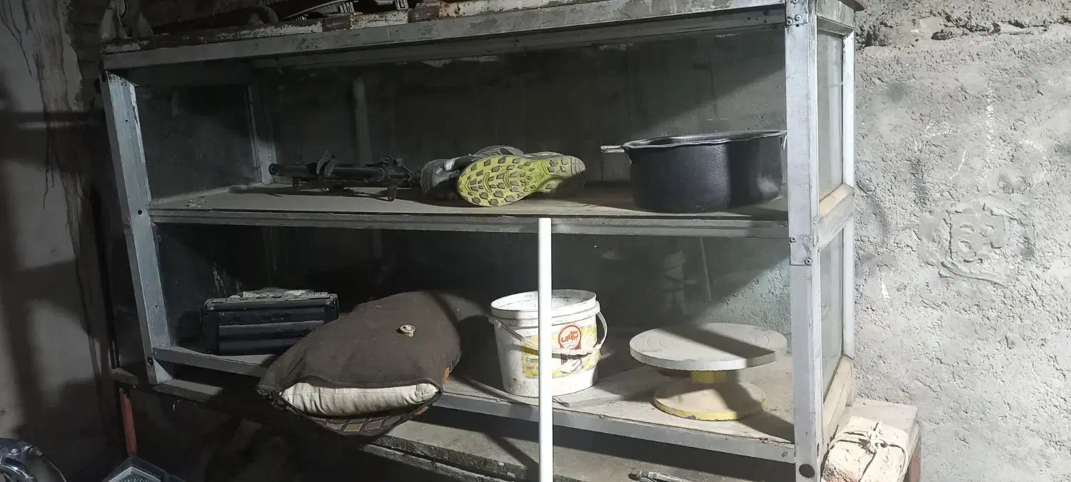 باکس ام دی اف  و و ویترین المینیومی|فروشگاه و مغازه|شوش, |دیوار