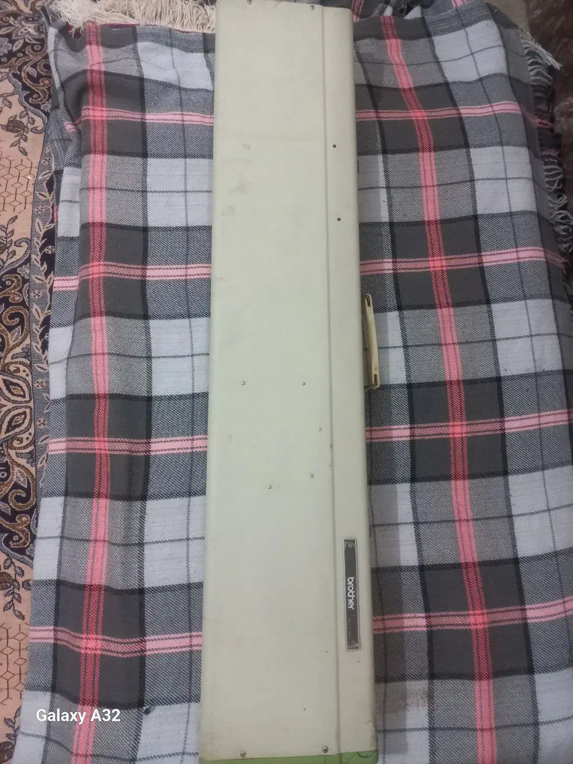 ماشین بافتنی|لوازم خیاطی و بافتنی|آباده, |دیوار