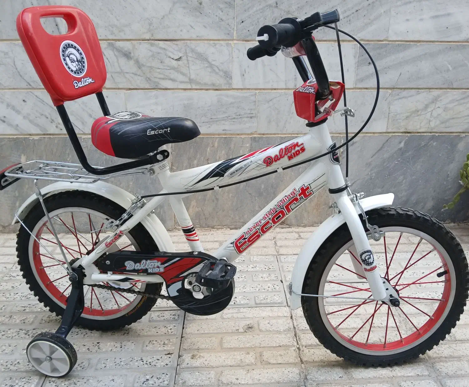 دوچرخه اسکورت ۱۸|دوچرخه، اسکیت، اسکوتر|کرج, شهرک بنفشه|دیوار