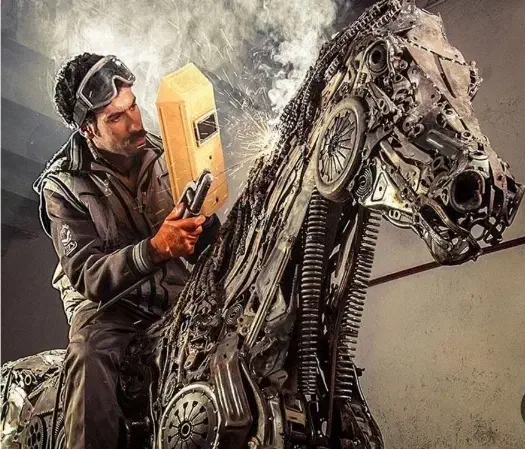 استخدام کارگرساده کار جوشکاری با جوشc2 میز سازی|استخدام صنعتی، فنی، مهندسی|شاهدشهر, |دیوار