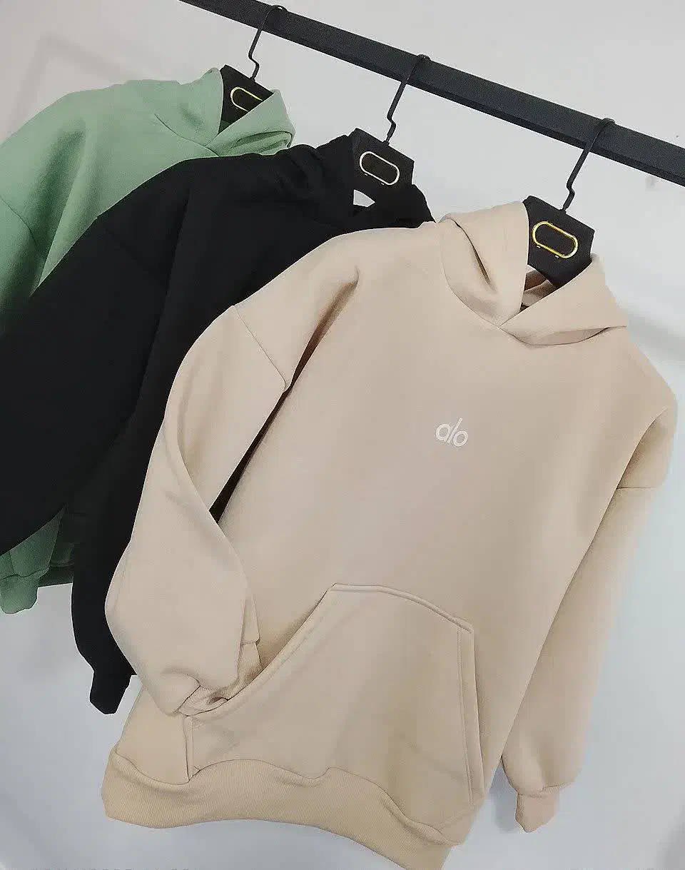 لباس|لباس|قم, شهر قائم|دیوار