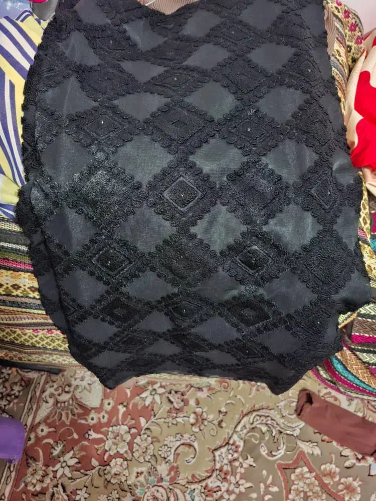 سرهمی مشکی با مارکش مشکی زیباست|لباس|شیراز, دشت چنار|دیوار