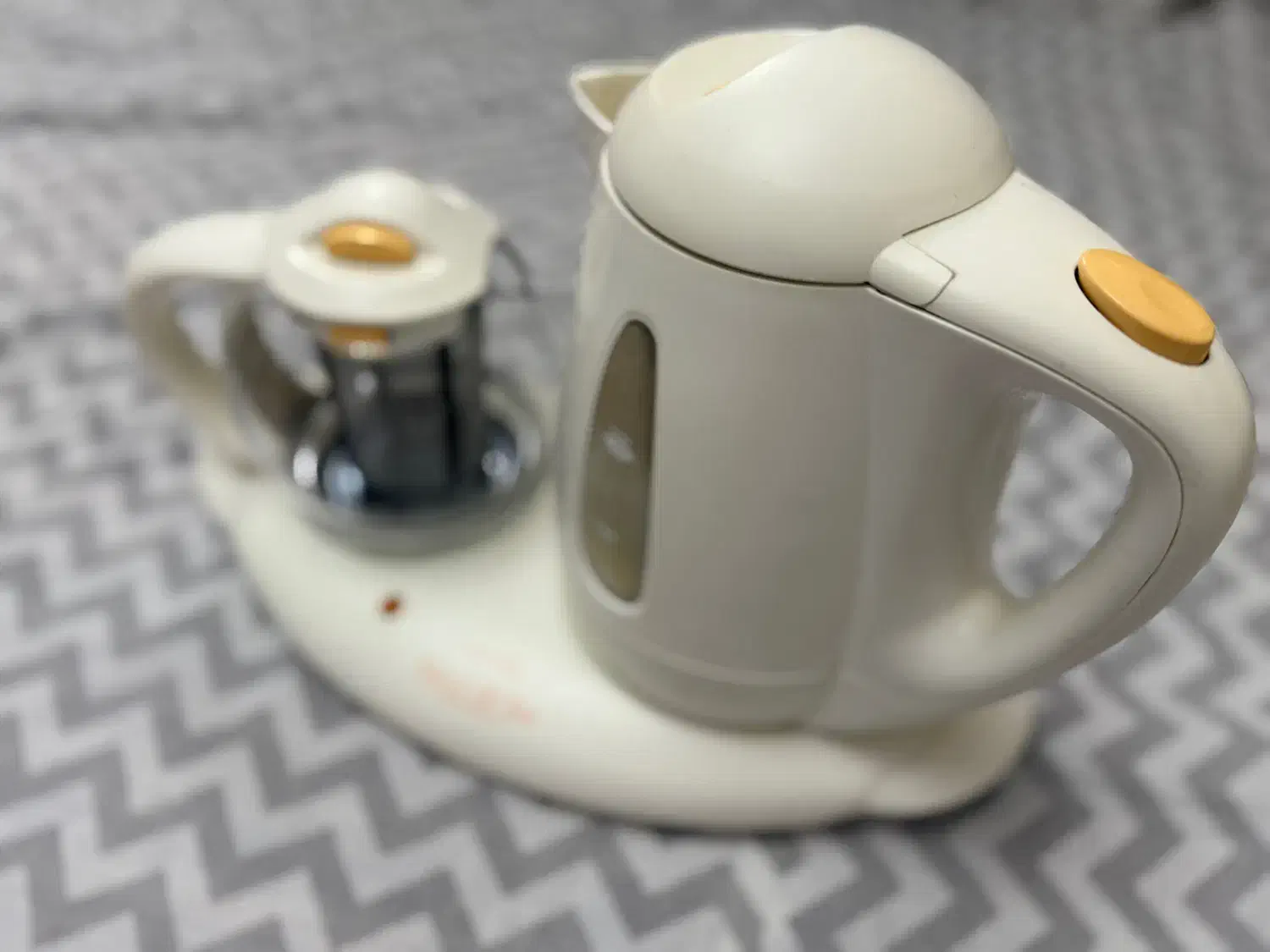 کتری برقی تفال اصل|سماور، چایساز، قهوهساز|تهران, جنتآباد مرکزی|دیوار