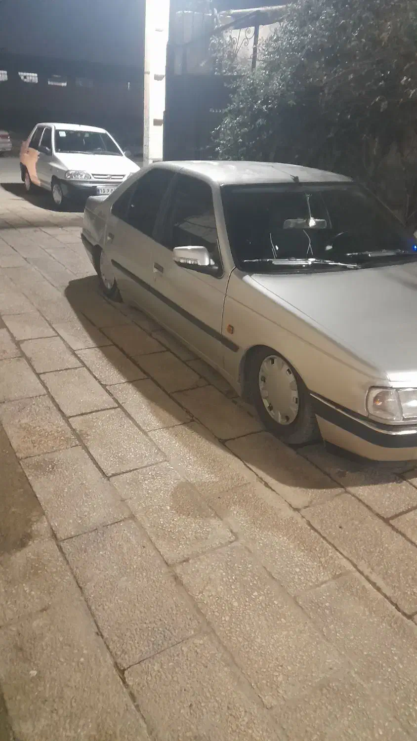 پژو ۴۰۵ مدل ۸۳|خودرو سواری و وانت|نظرآباد, شهرک سید جمال الدین|دیوار