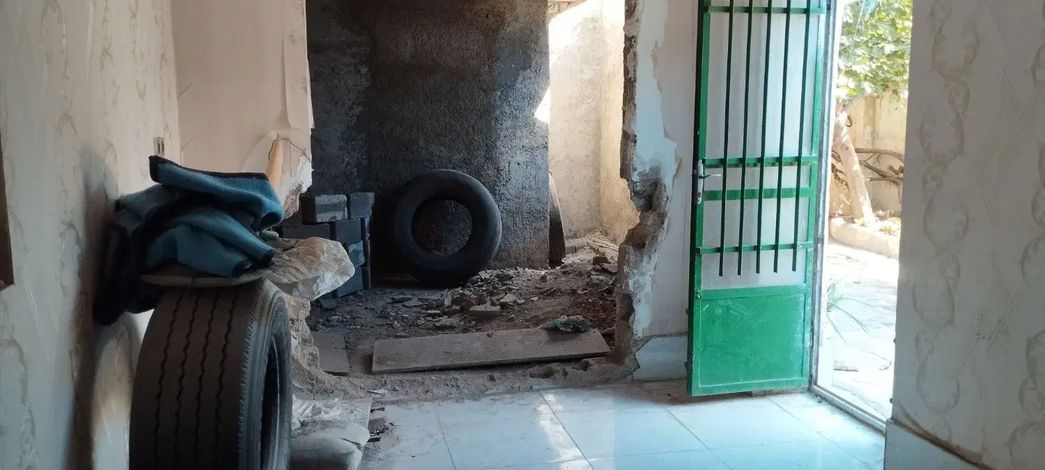 نیاز مند کارگر جوان افغانی و استاد بنا|استخدام معماری، عمران و ساختمانی|شیراز, شهرک گلها|دیوار