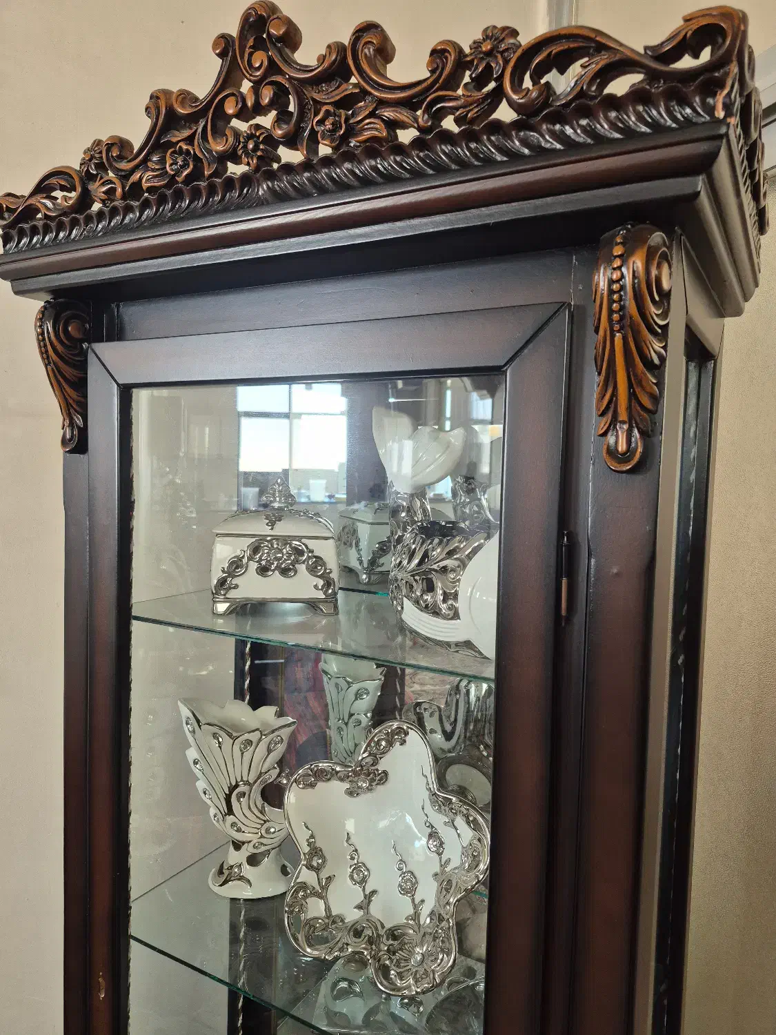 ویترین چوبی|بوفه، ویترین، کنسول|جرقویه, |دیوار