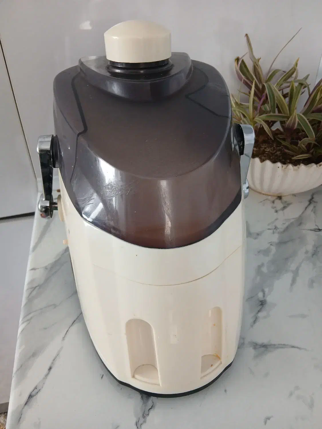 ابمیوه گیر ۲ عدد|آبمیوه‌گیر و آب‌مرکبات‌گیر|سنندج, |دیوار