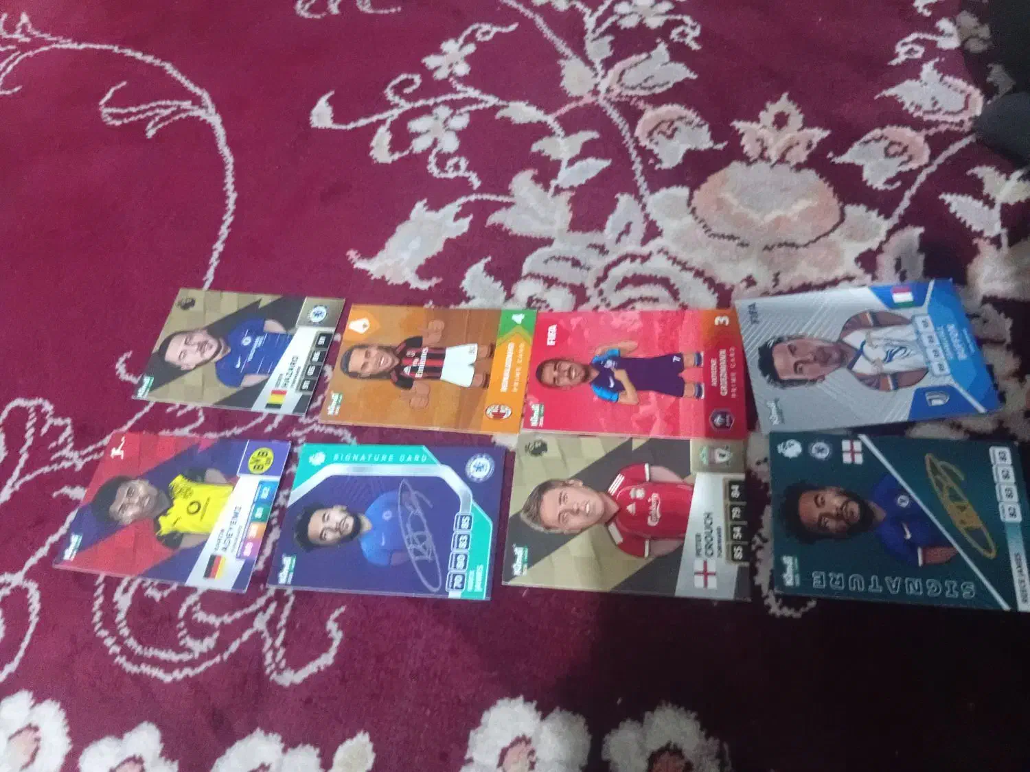 کارتکیمدی|اسباب‌‌بازی|قائن, |دیوار