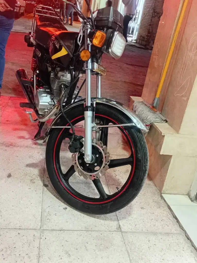 موتور 200لیفان|موتورسیکلت|بندرعباس, |دیوار