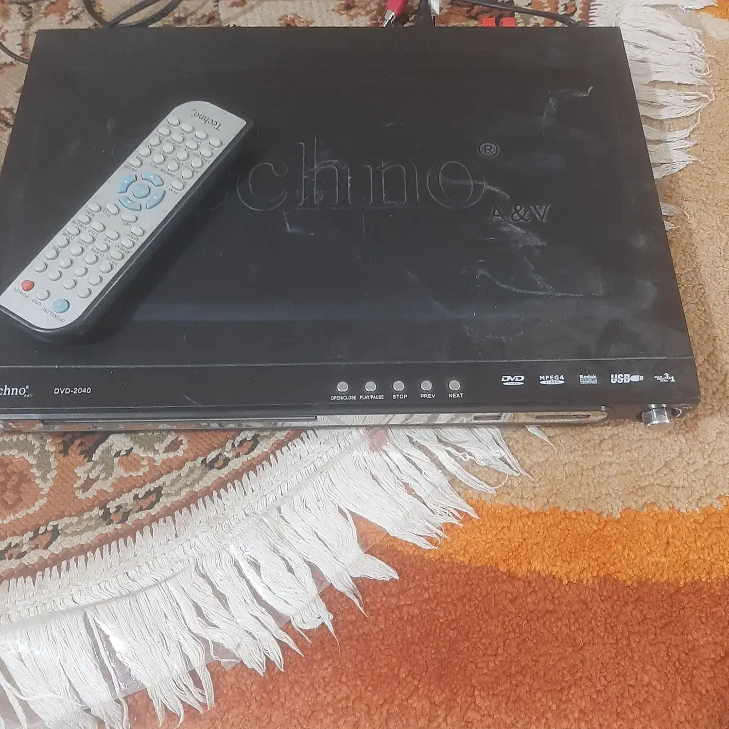 دستگاه دی ودی سالم تمیز|پخش‌کننده DVD و ویدیو|شاهرود, |دیوار