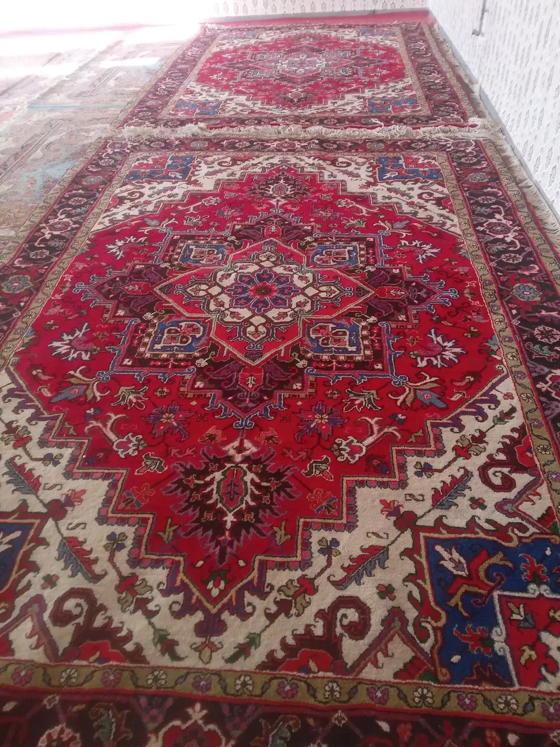 فرش دست بافت هریس|فرش|خواجه, |دیوار