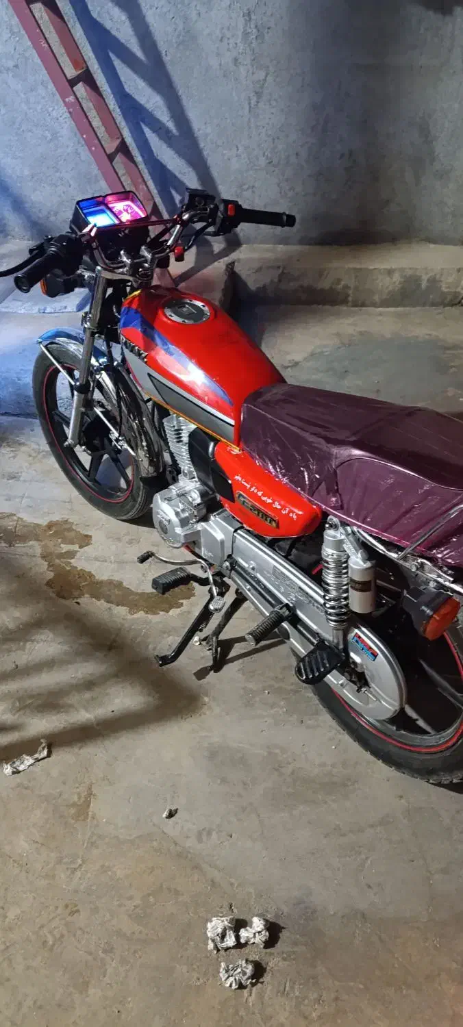 پرواز ۲۰۰|موتورسیکلت|اسدآباد, |دیوار