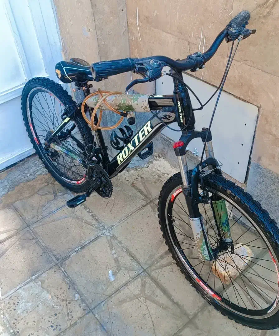 دوچرخه 26مشکی|دوچرخه، اسکیت، اسکوتر|شیراز, سهلآباد|دیوار